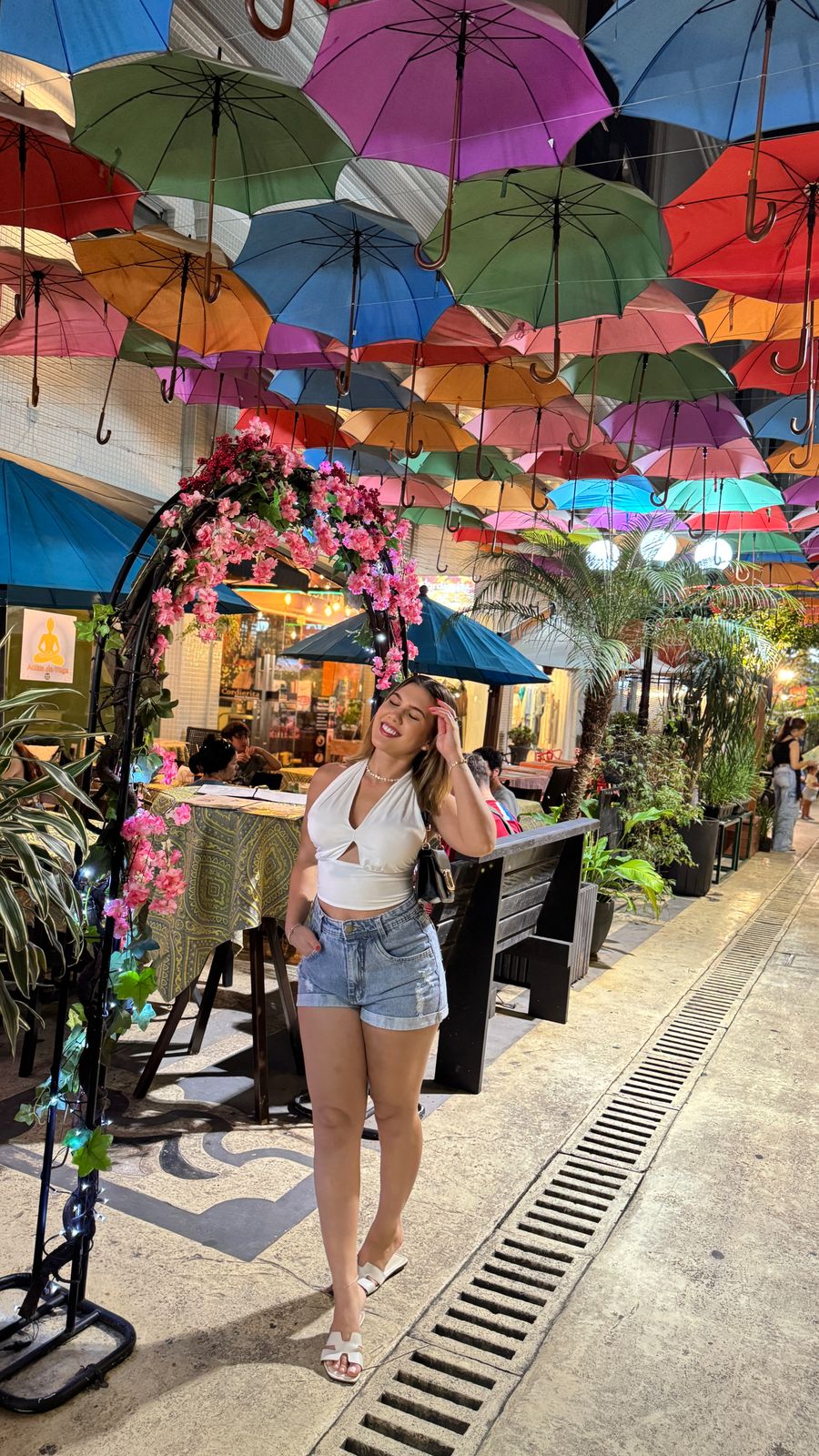 CROPPED GEORGINA